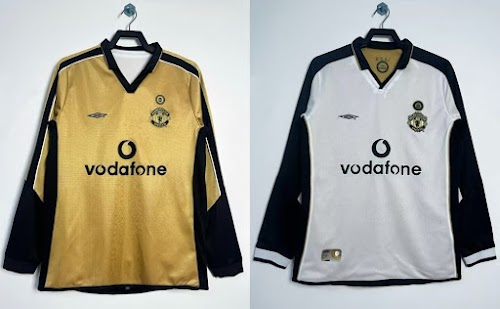 Retro 2001-02 Manchester United Reversible.jpeg