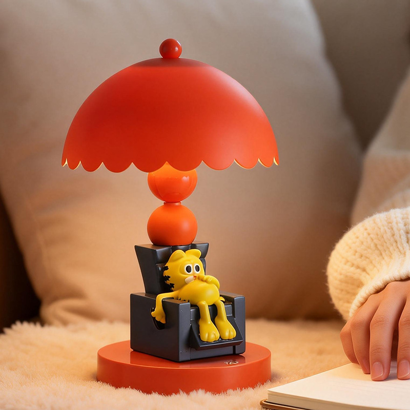 Garfield table lamp, creative design, color choice
