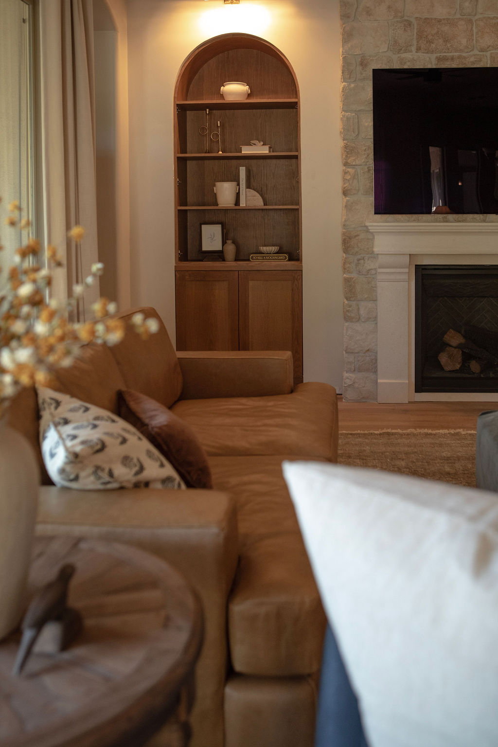 Timeless Earthy Living detail 14
