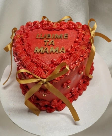 Red & Gold Vintage Buttercream Cake CB-NC722