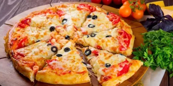 জিহ্বার স্বাদ কি কেড়ে নিচ্ছে পরমায়ু? বার্গার-পিজ্জার প্রতিটি গ্রাস কতটুকু কমাচ্ছে আপনার জীবন—জানুন চাঞ্চল্যকর তথ্য