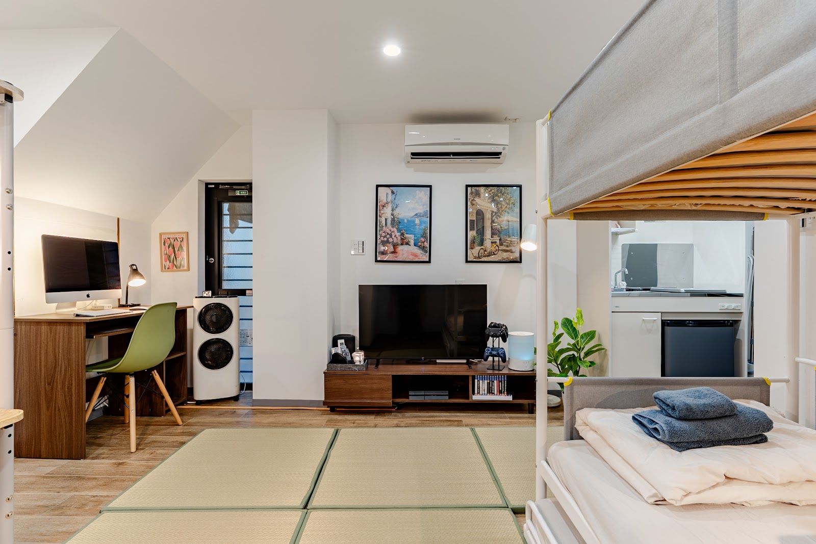Maison Stay Kobe Main Room