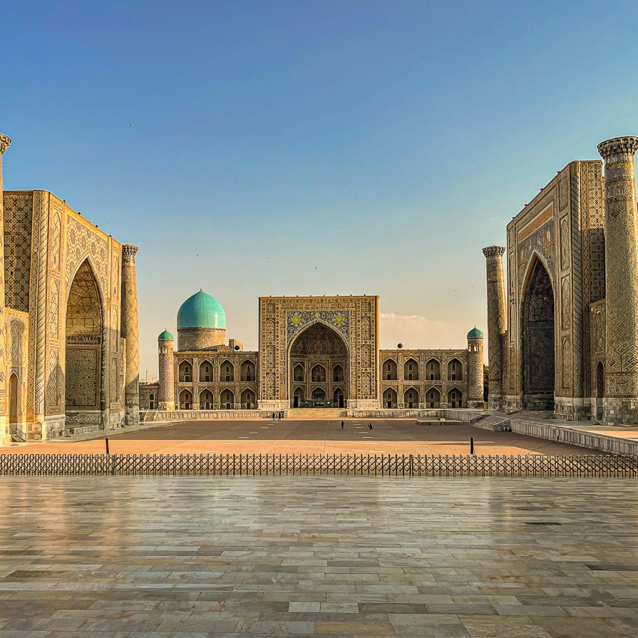 Mỹ và Uzbekistan tăng cường hợp tác kinh tế qua thỏa thuận đầu tư mới