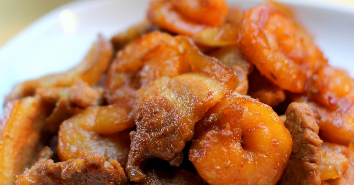 Tôm rang thịt ba chỉ (cháy cạnh)