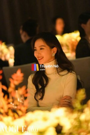 Sợi Dây Đỏ Và Bí Mật Tầng Hầm