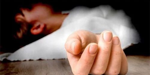 দোলনা ভেবে খেলতে গিয়ে মরণফাঁস! ভোলার লালমোহনে দ্বিতীয় শ্রেণির শিক্ষার্থীর মর্মান্তিক প্রয়াণ