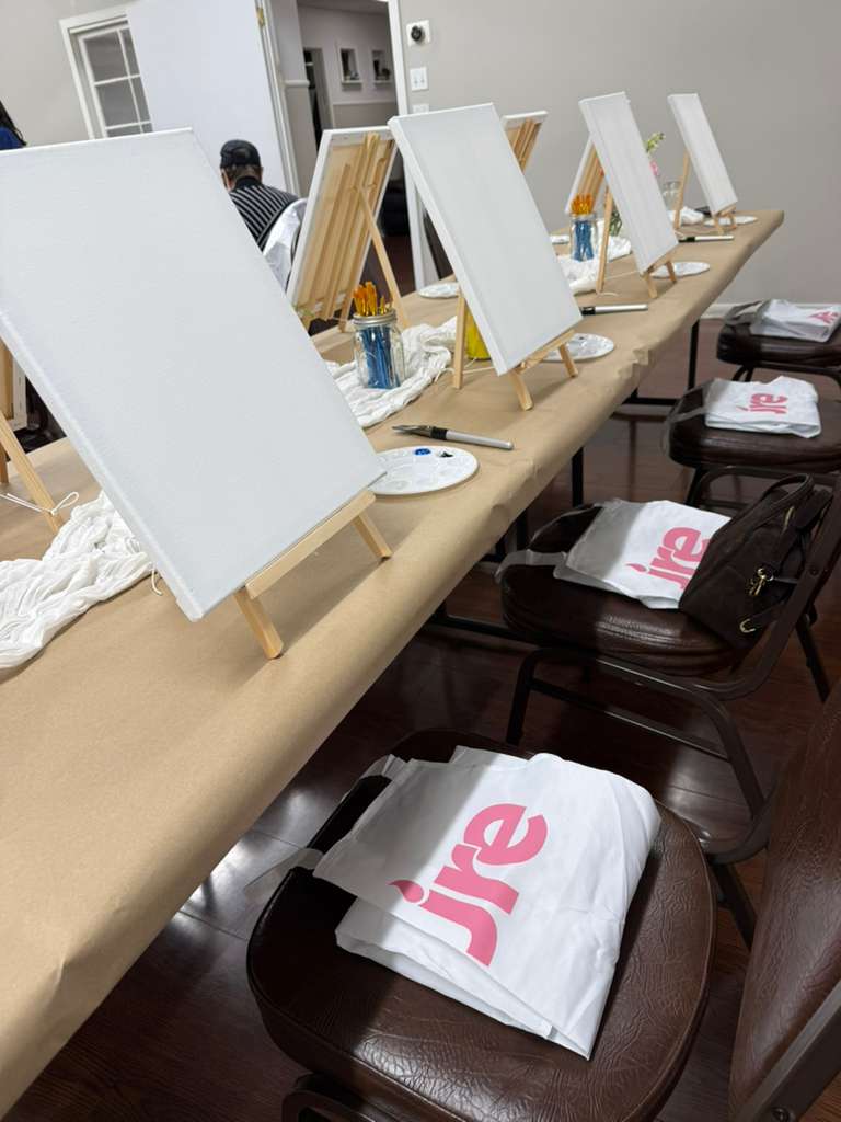 e44df428 3c8b 4ebb ad6d 8ef04281fbfe