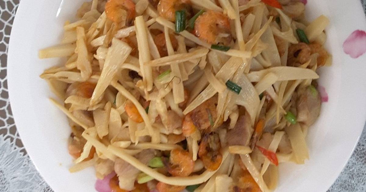 Măng tươi xào tôm thịt