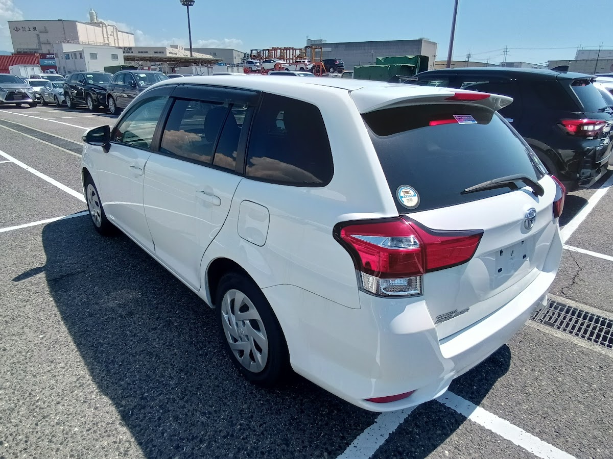 Toyota Corolla Fielder