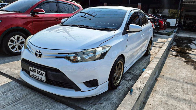 TOYOTA VIOS