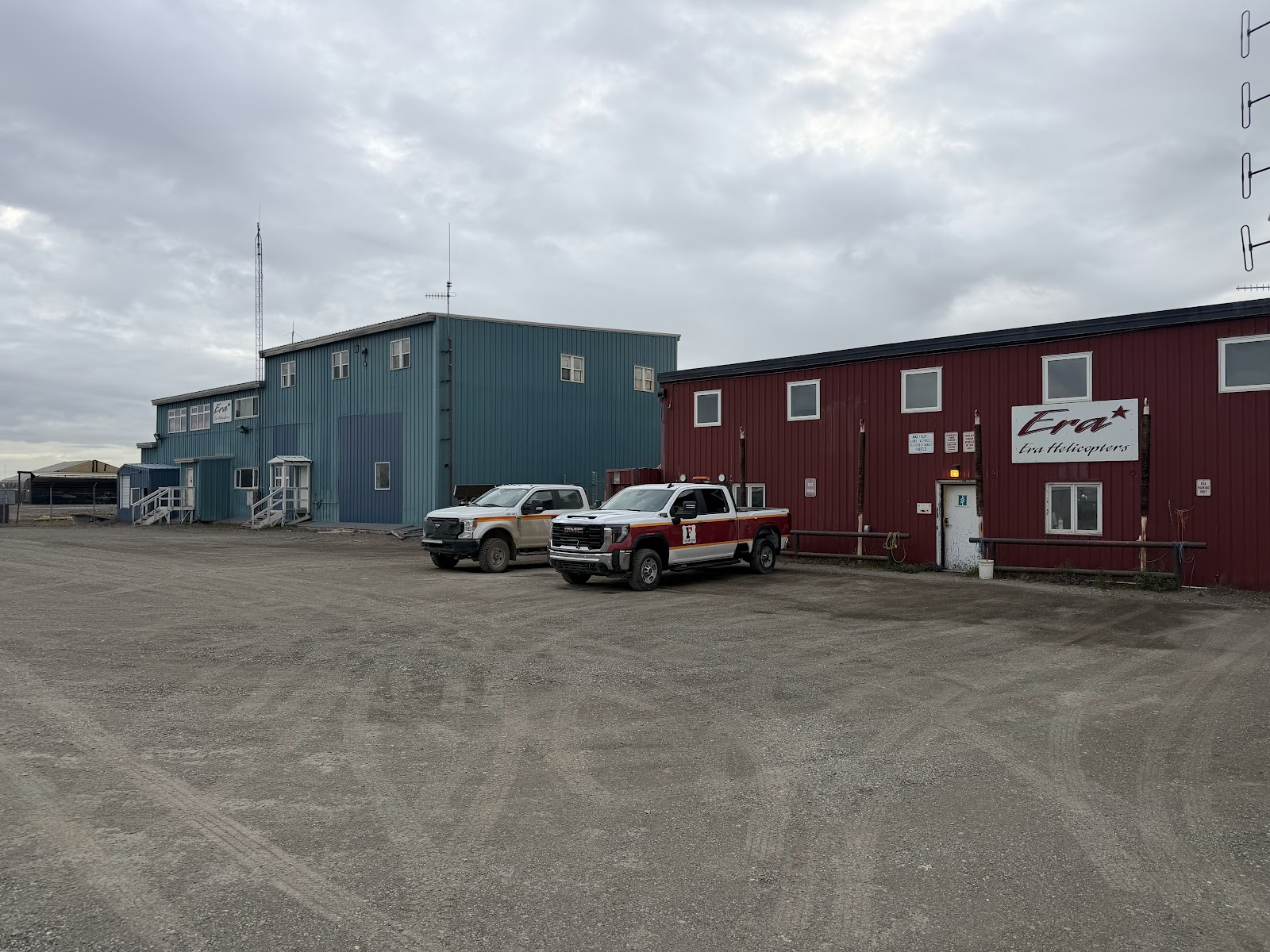 Deadhorse industrial and crew facility