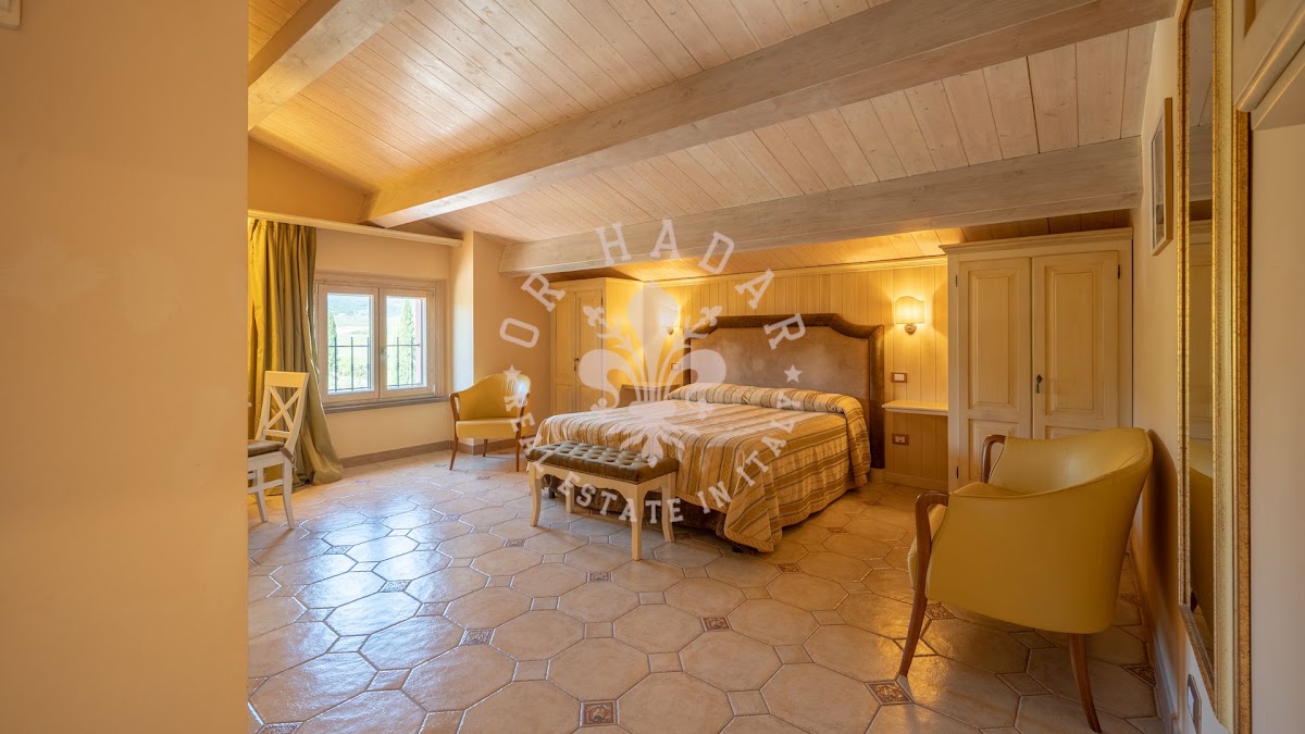 אחוזת סרנלה (Tenuta Serenella) — 42