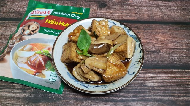 Đậu Hũ Kho Nấm Rơm Chay