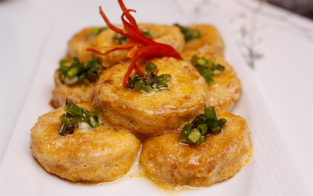 Đậu Hũ Sốt Trứng Muối