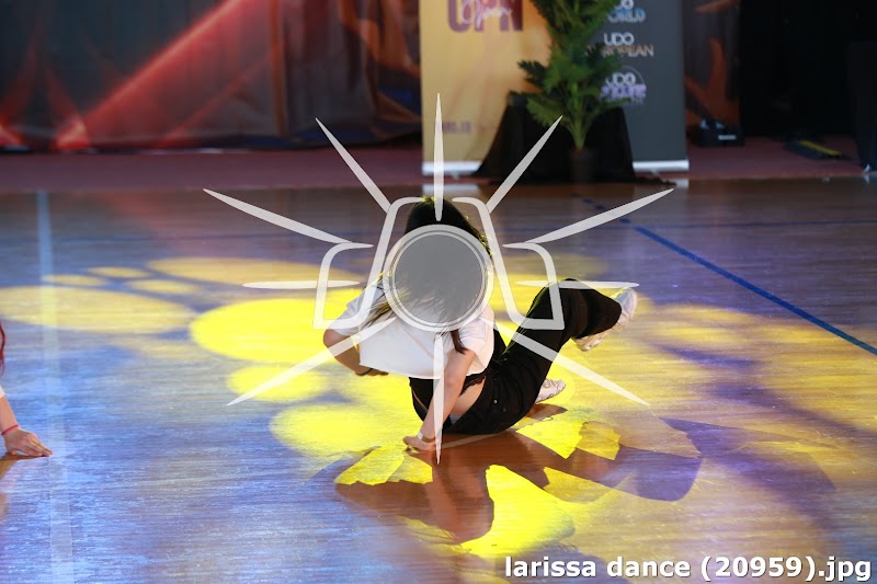 larissa dance (20959).jpg