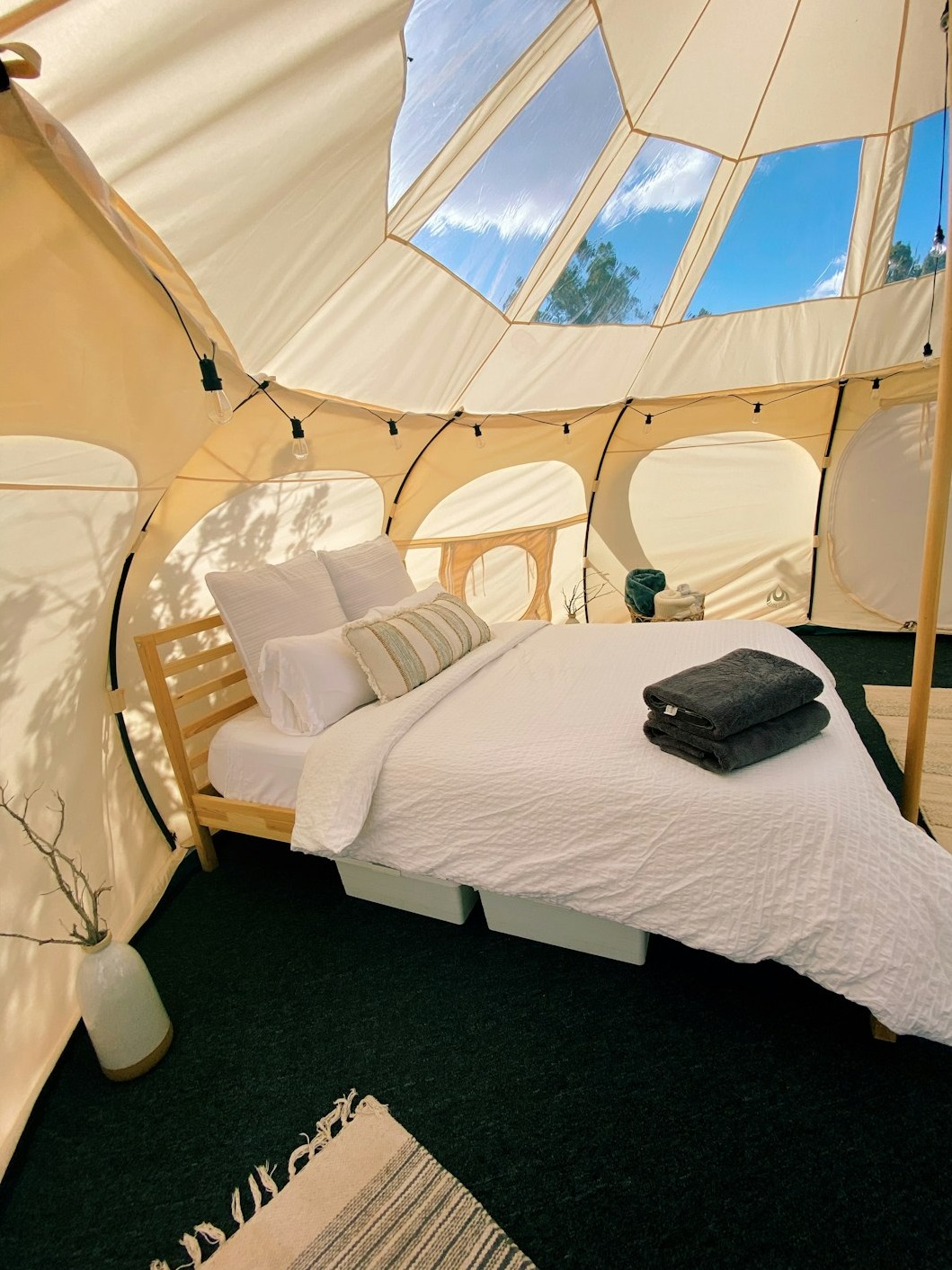 2026 글램핑 트렌드 분석: 알뜰하고 스마트한 예약 가이드