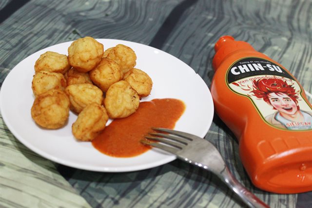 Cá Viên Chiên Chấm Tương Ớt CHIN-SU