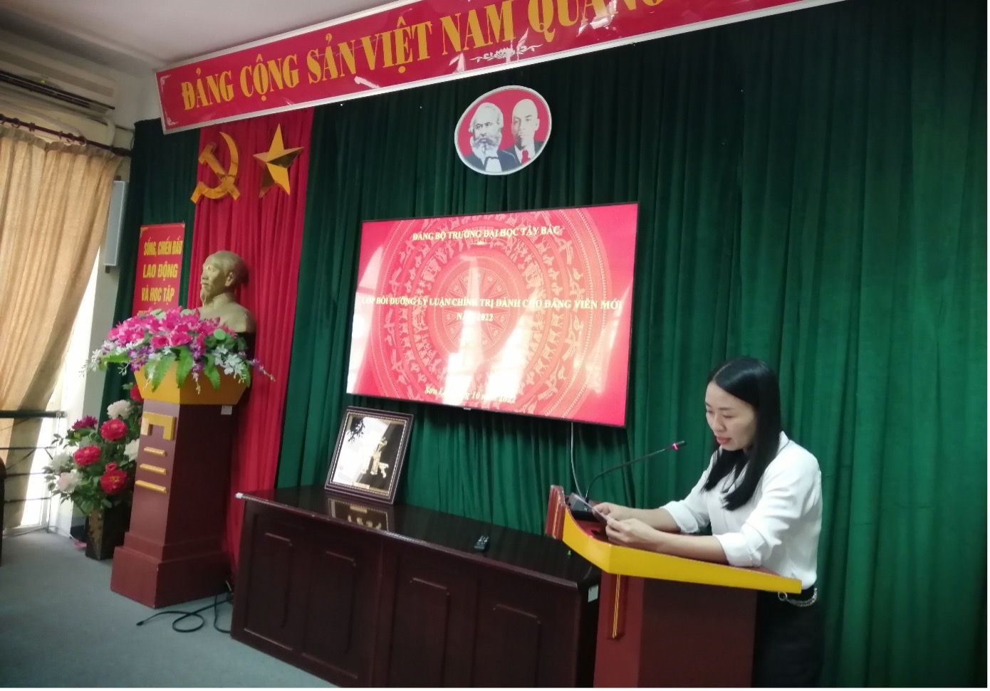 Khai mạc Lớp Đảng viên mới năm 2022