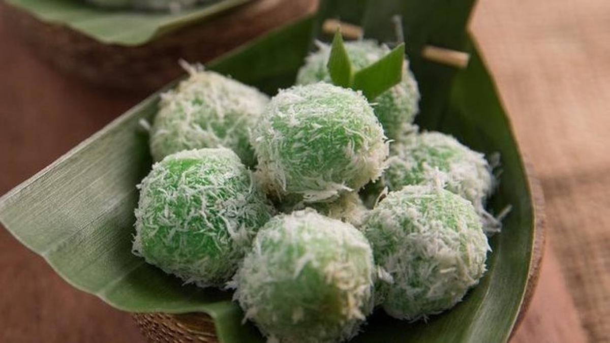 Menarik & Viral: "Klepon Lumer di Mulut: Sensasi Legit yang Bikin Nagih!"
