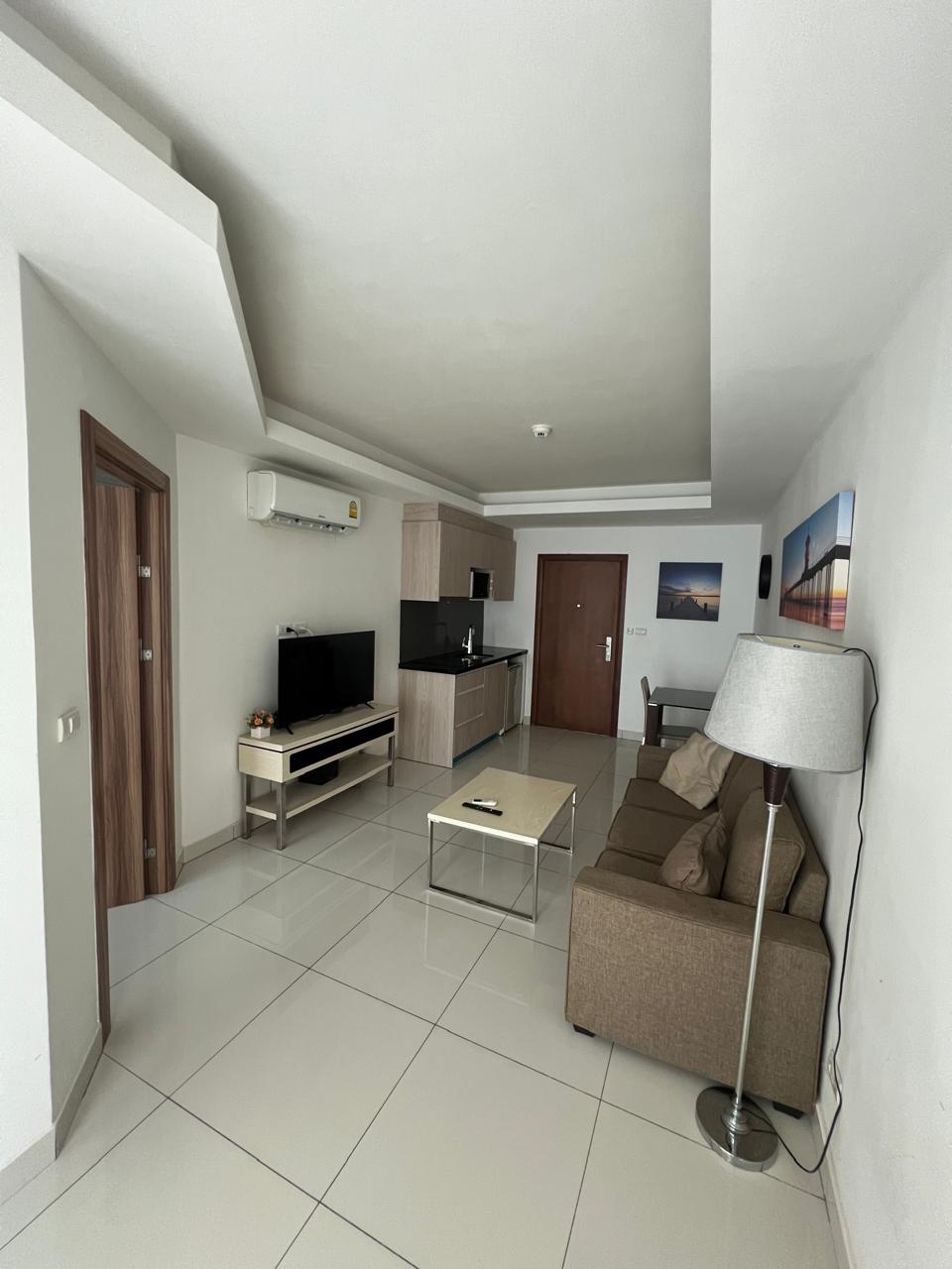 Montrari - 2 Bed, Floor 4 6