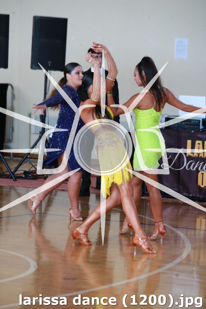 larissa dance (1200).jpg