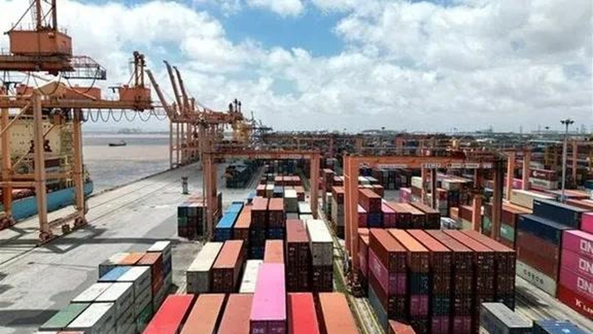 [VIDEO] AI tiếp tay lừa đảo thương mại, doanh nghiệp xuất khẩu Việt đối mặt rủi ro - Báo Tri thức &amp; Cuộc sống