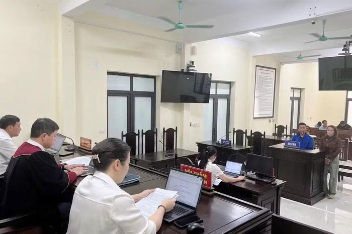 Buôn bán hàng cấm, hai vợ chồng lĩnh 33 tháng tù - Báo Tri thức &amp; Cuộc sống