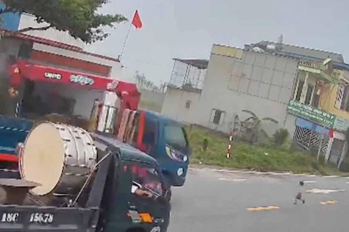Hiểm họa dưới lòng đường: Câu chuyện không của riêng ai - Đài Phát thanh và truyền hình Hà Nội