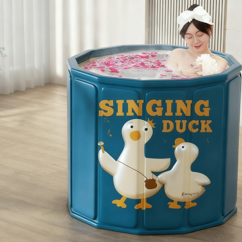 Foldable bathtub made of PVC for adults