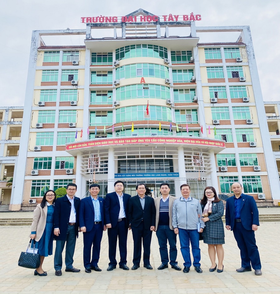Khoa Khoa học Tự nhiên - Công nghệ tổ chức bảo vệ Luận văn thạc sĩ cho học viên cao học K7, khóa học 2018 – 2020