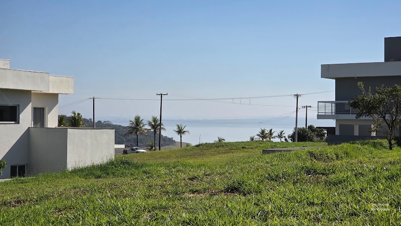 Foto 3 de Lote próximo ao parque da orla quadra LU Marina à venda no Riviera de Santa Cristina XIII