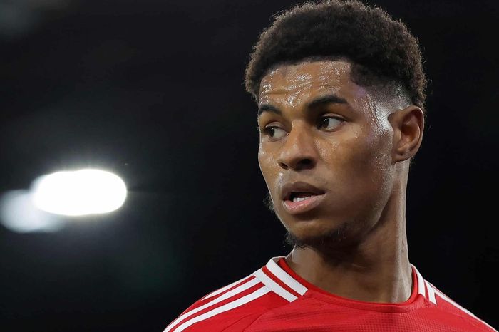 Rashford làm rõ hành động 'đá đểu' MU - Tạp chí Tri thức