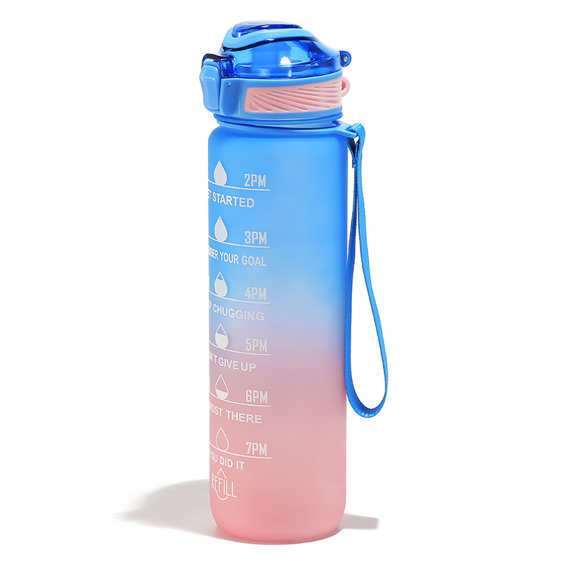 Drinking cup with fruit aroma ring for children