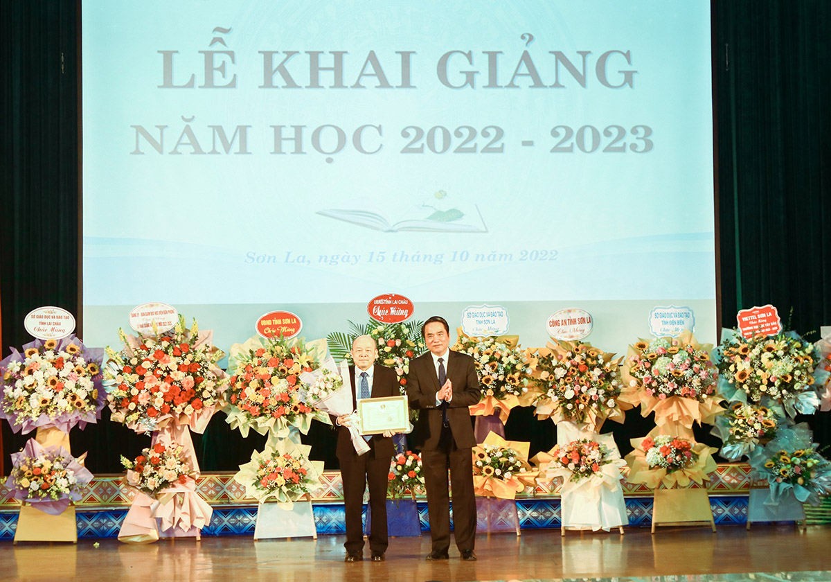 Lễ Khai giảng năm học 2022 - 2023 của Trường Đại học Tây Bắc thành công tốt đẹp