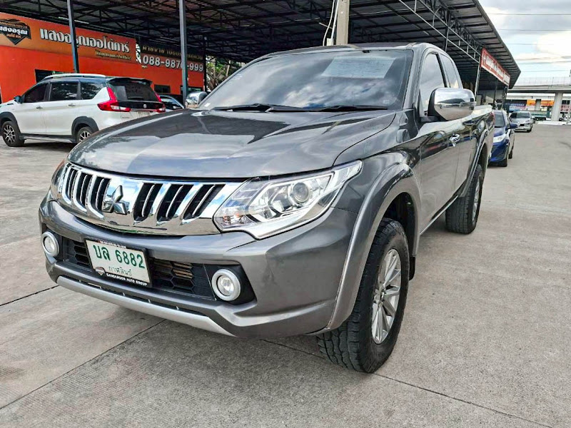 MITSUBISHI TRITON
