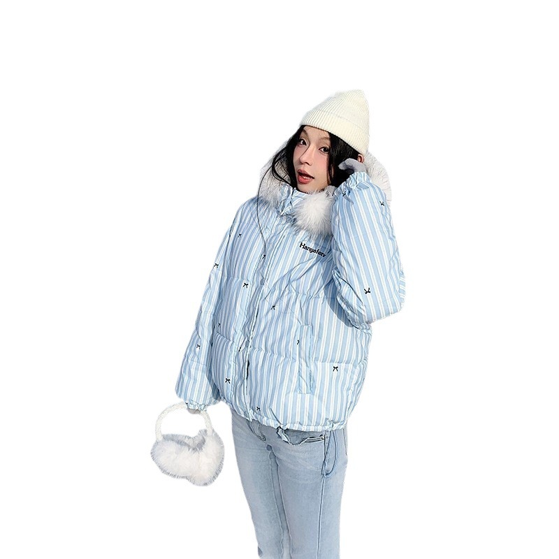 Women's quilted jacket with synthetic fur collar
