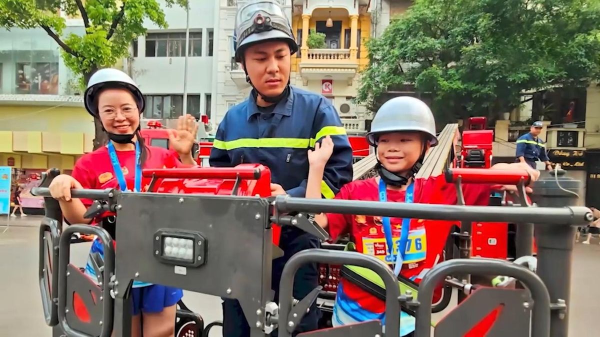 Trải nghiệm 'Không gian bình yên' trên phố đi bộ Hồ Gươm - Đài Phát thanh và truyền hình Hà Nội