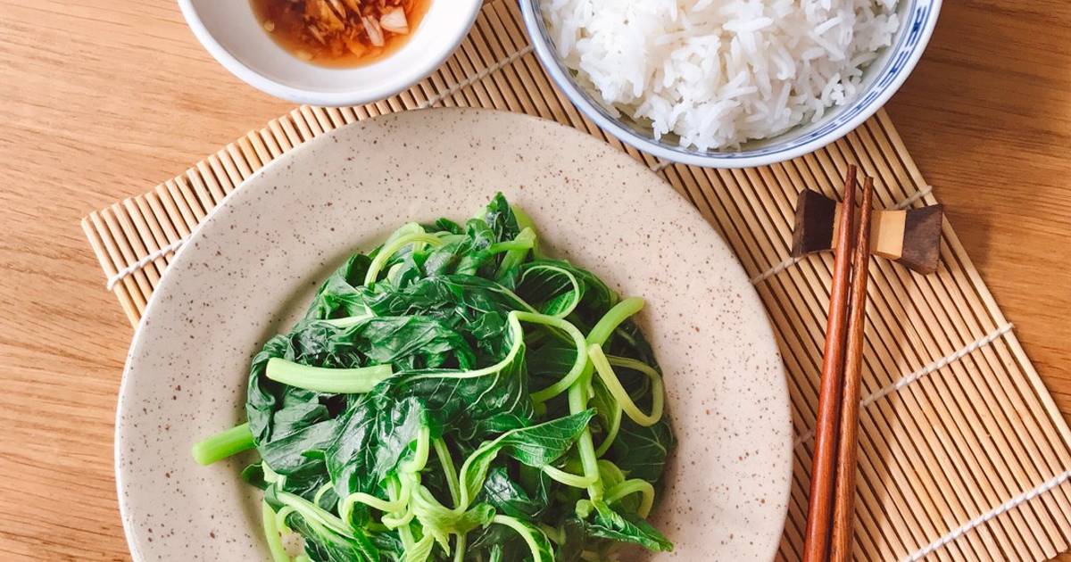 Rau Dền Luộc Chấm Nước Mắm Tỏi Ớt