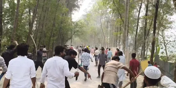 ‘আওয়ামী লীগ নেতার নেতৃত্বে’ হান্নান মাসউদের গাড়িবহরে হামলা