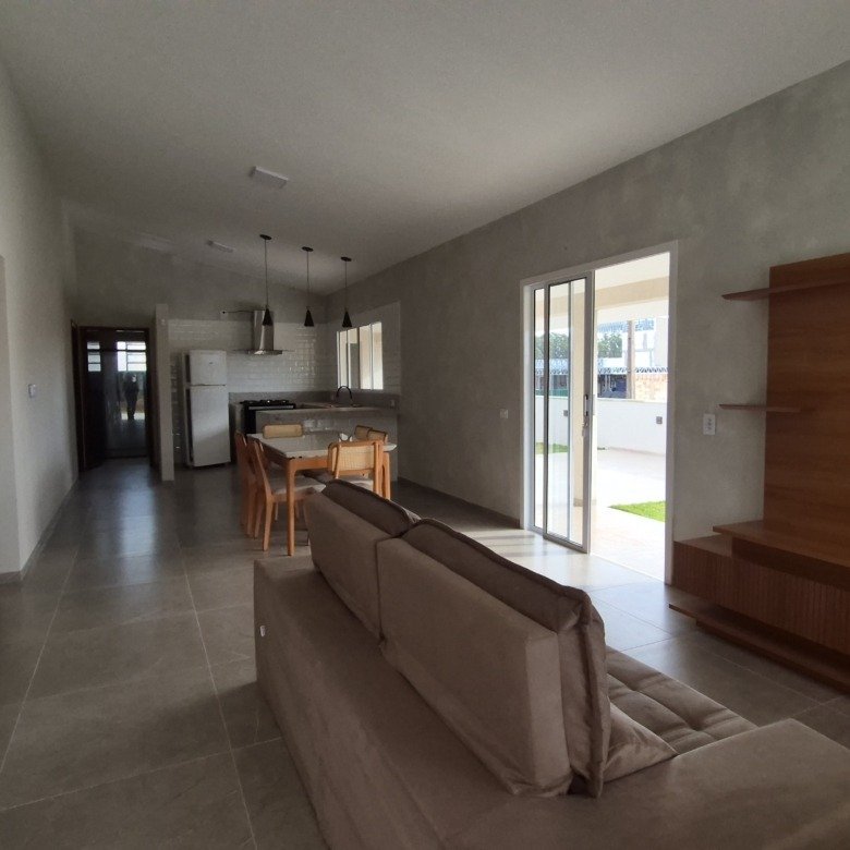 Foto 6 de Casa Térrea com 3 quartos (2 suítes) na quadra OP Marina à venda no Riviera de Santa Cristina XIII