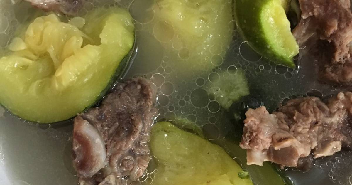 Canh bí non ninh xương