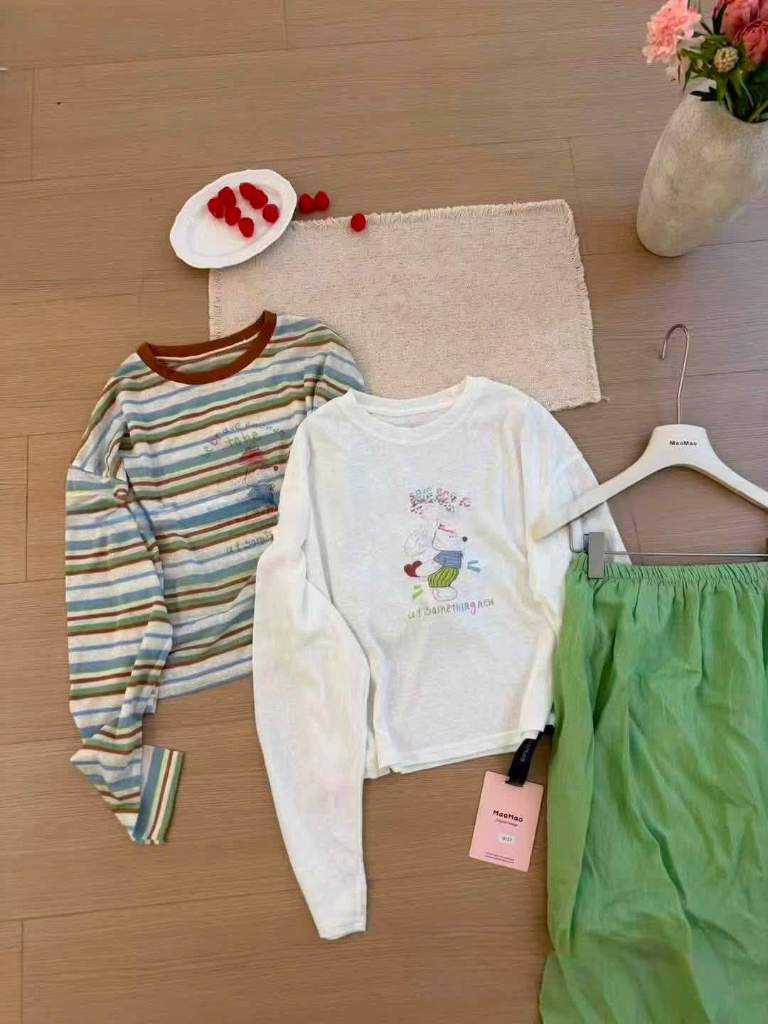 Áo thun dài tay in hình chú chó cầm trái tim XONXEN SHOP 6023 – Image 5