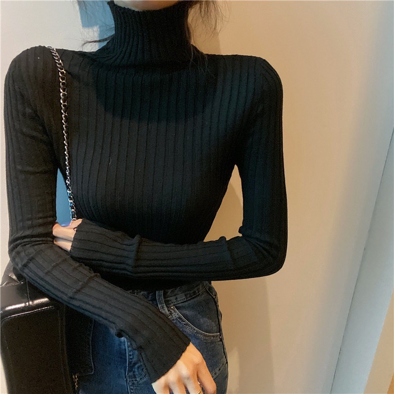Eleganter Damen-Strickpullover mit Stehkragen, körperbetont