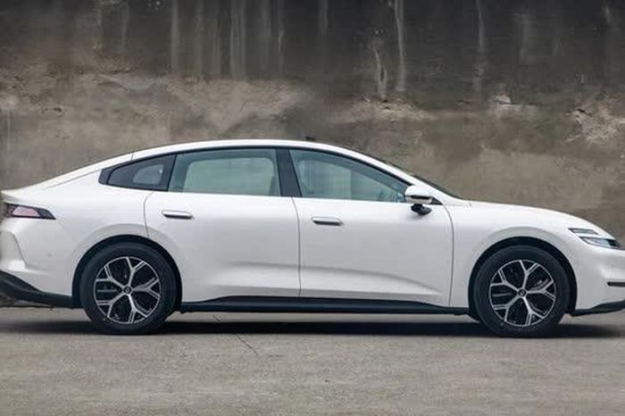 Xe sedan cùng phân khúc với Toyota Camry, công suất 286 mã lực, giá hơn 420 triệu đồng - Tạp chí Doanh Nghiệp Việt Nam