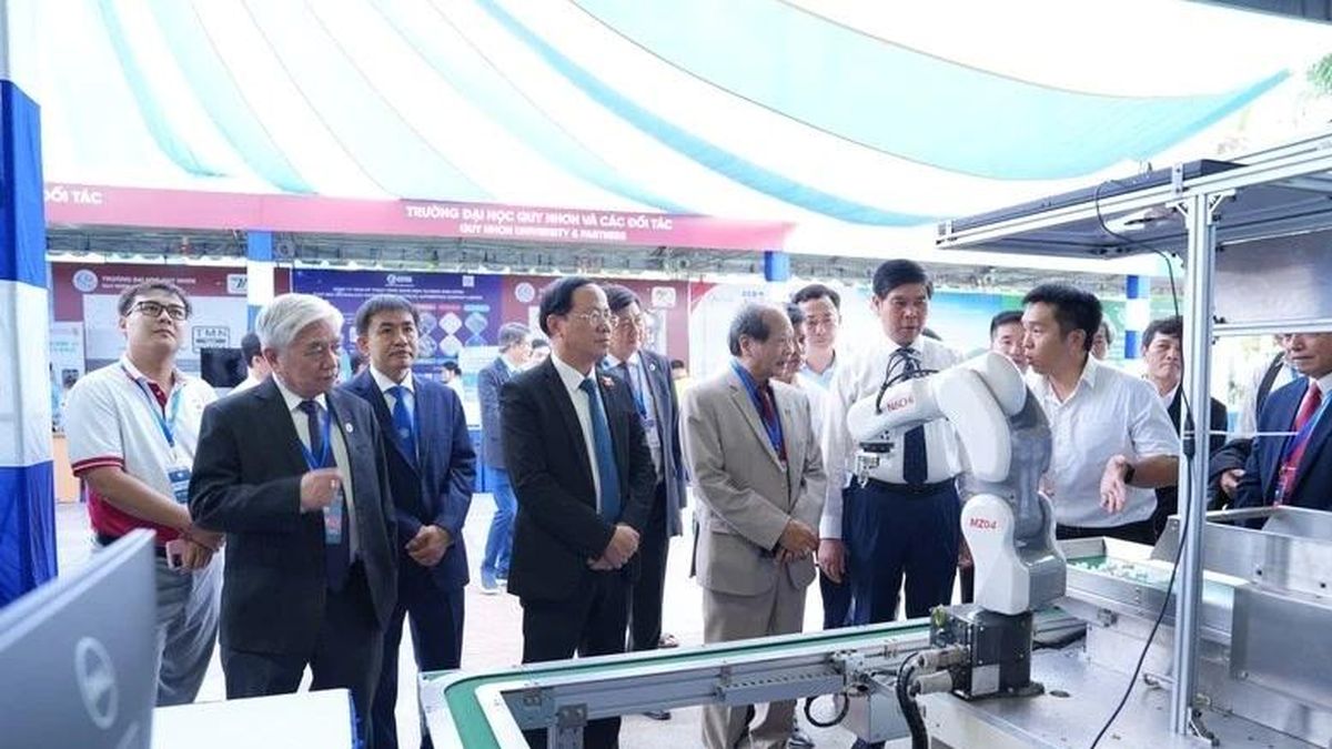 [Video] Thúc đẩy phát triển công nghệ tự động hóa trong kỷ nguyên số - Báo Nhân Dân
