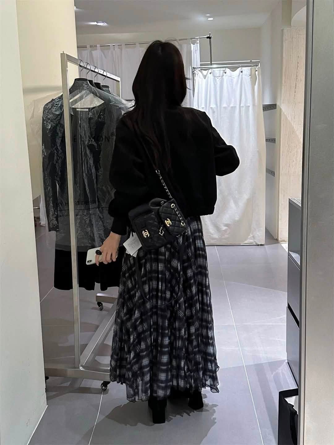 Chân váy dài voll caro lưng chun XONXEN SHOP 1301