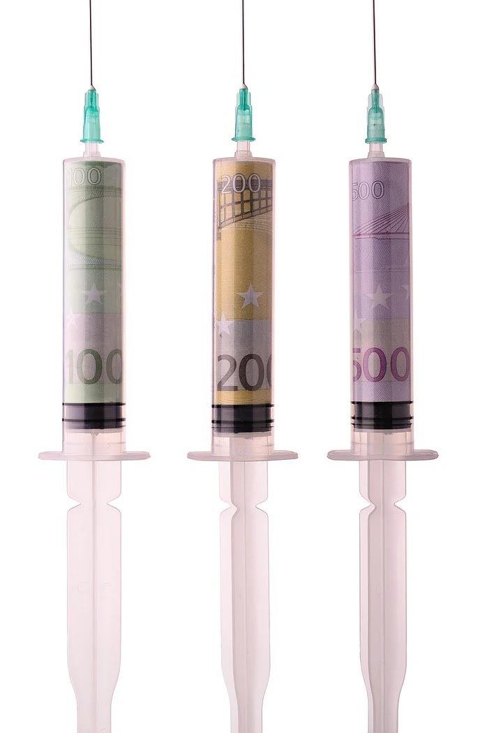 환율과 금리 동시 변동 시 소비자 물가에 미치는 복합 효과