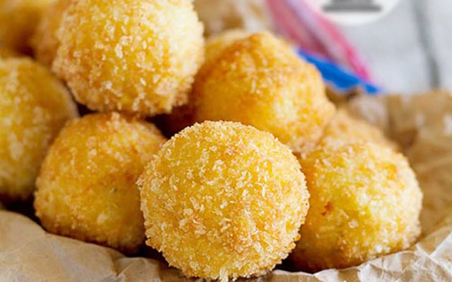 Bánh Khoai Tây Chiên Xù