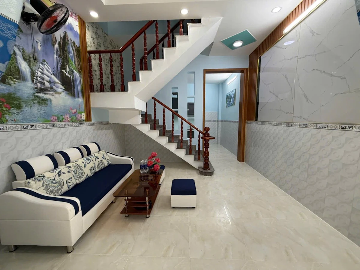 Bán nhà 4mx 9,5m, 1 lầu, phía sau Chợ Bà Điểm, Hóc Môn