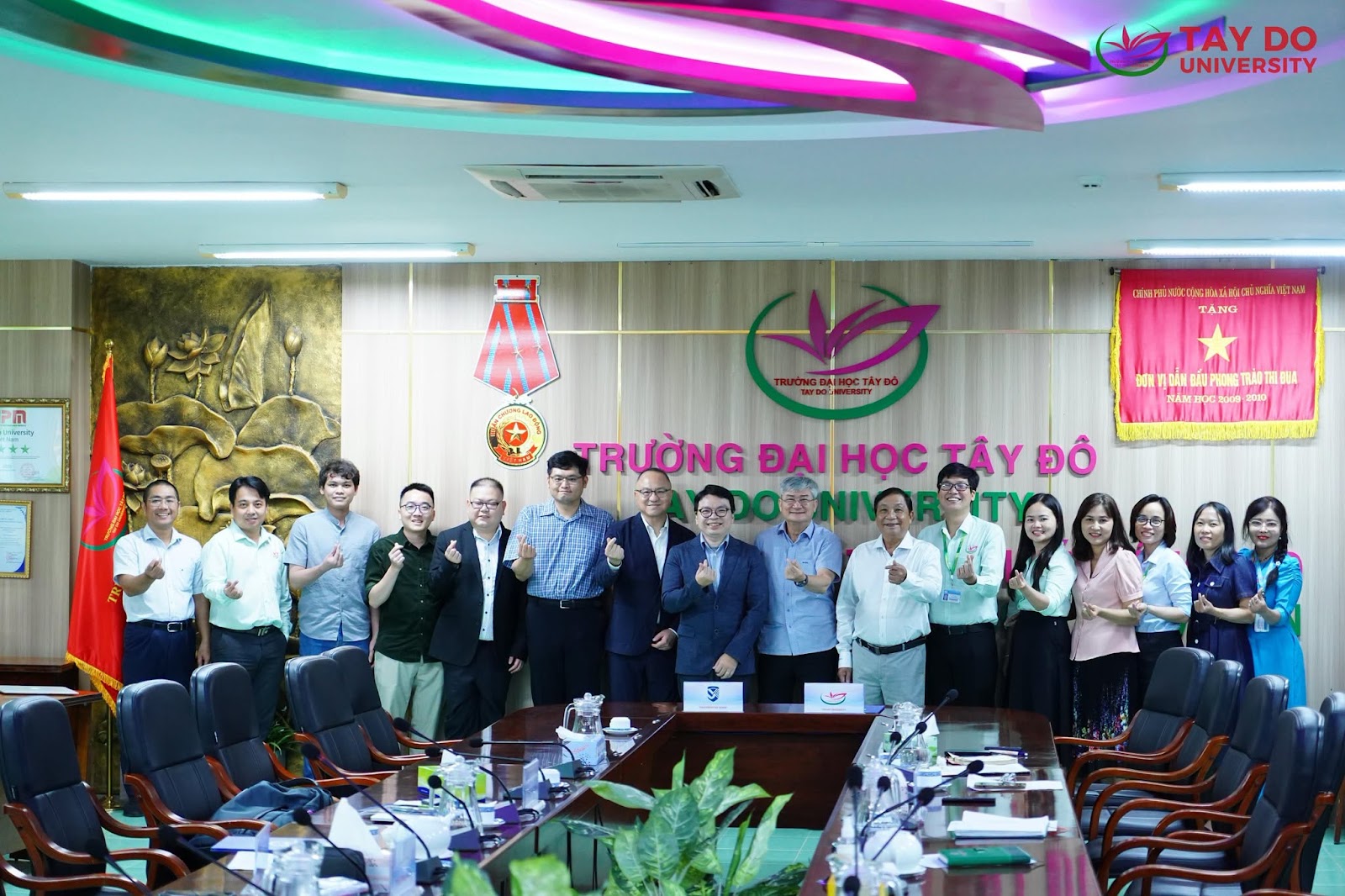TRƯỜNG ĐẠI HỌC TÂY ĐÔ ĐÓN TIẾP ĐẠI DIỆN CÁC TRƯỜNG ĐẠI HỌC ĐÀI LOAN VÀ KÝ KẾT HỢP TÁC VỚI UNIVERSITY OF TAIPEI – MỞ RỘNG KẾT NỐI QUỐC TẾ